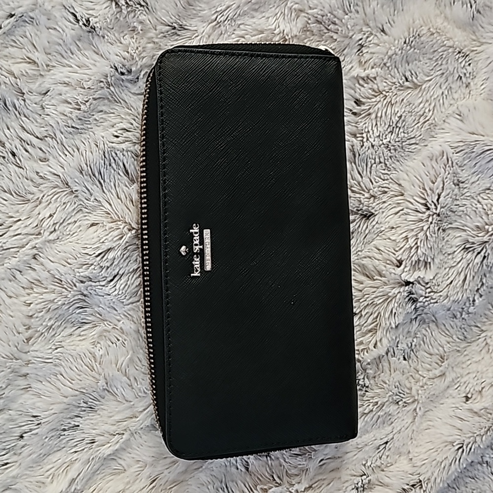 Kate Spade ♠️  Wallet